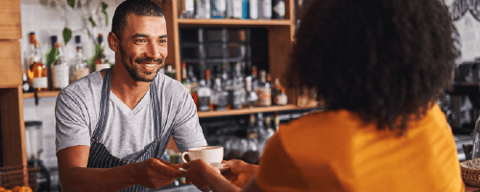 Quatre fonctions téléphoniques cruciales pour mieux servir vos clients